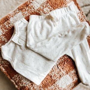 Jamie Kay Waffle Dot Tank Onsie and Footie Pants 6-12 mo.